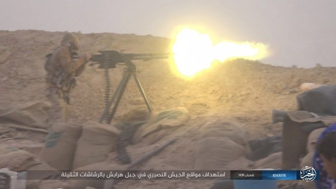 Chảo lửa Deir Ezzor: Vệ binh Syria nỗ lực phá vây IS (video) ảnh 1
