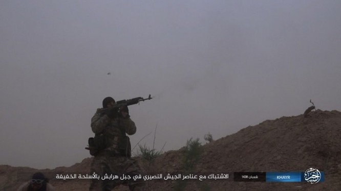 Chảo lửa Deir Ezzor: Vệ binh Syria nỗ lực phá vây IS (video) ảnh 5