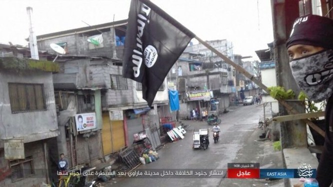 Philippines tung không quân tấn công IS, tái chiếm Marawi ảnh 1