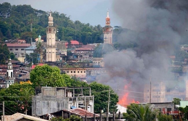 Quân đội Philippines tiêu diệt 61 tay súng IS trong chiến dịch tái chiếm Marawi (chùm video) ảnh 1