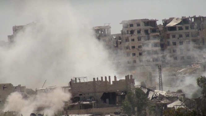 Quân đội Syria trút bão lửa vào hai căn cứ phiến quân ngoại vi Damascus ảnh 2
