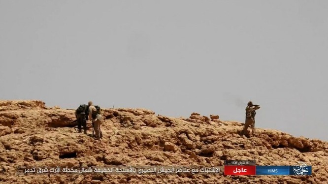Quân đội Syria bất ngờ hứng thất bại trước IS tại Homs ảnh 8