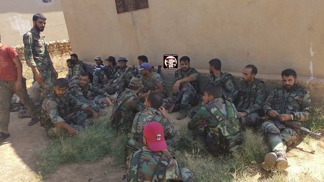 “Hổ Syria” chọc thủng chiến tuyến IS, áp sát Deir Ezzor chỉ 40 km ảnh 5