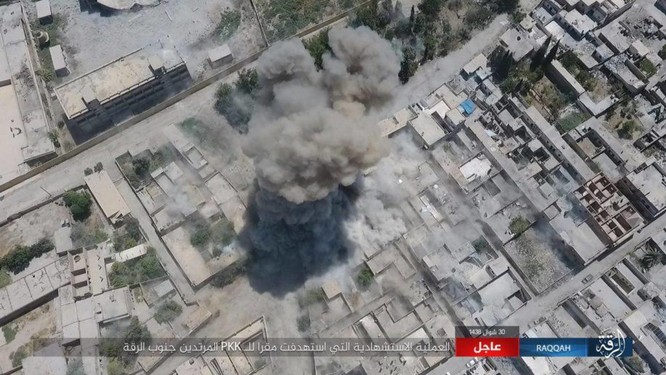 Hàng chục phiến quân IS nộp mạng trước SDF ở Raqqa, Syria ảnh 6