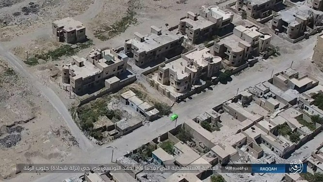 IS tung 4 xe bom tự sát tấn công liên tiếp người Kurd tại Raqqa ảnh 8