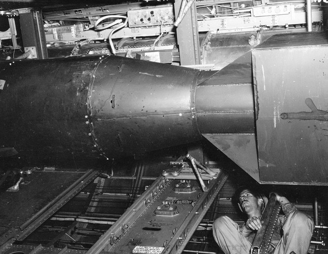 Tiết lộ hình ảnh Mỹ chuẩn bị ném bom nguyên tử Nhật Bản năm 1945 ảnh 15