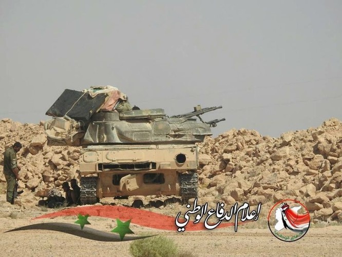 Quân đội Syria, người Kurd đua tấn công IS chiếm lãnh địa tại Deir Ezzor ảnh 6