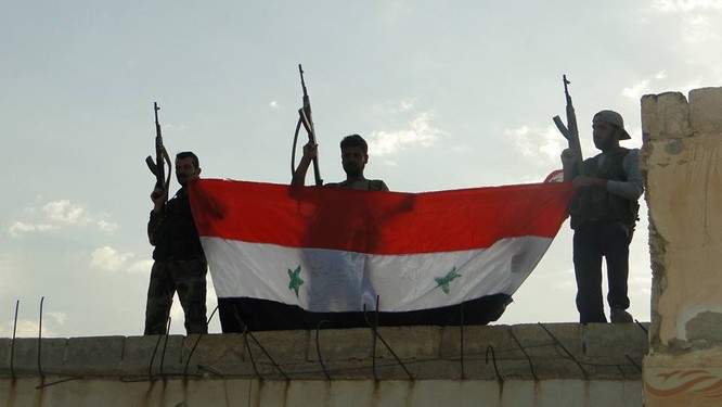 Quân đội Syria thừa thắng đánh diệt IS trong vòng vây Homs, Hama ảnh 1