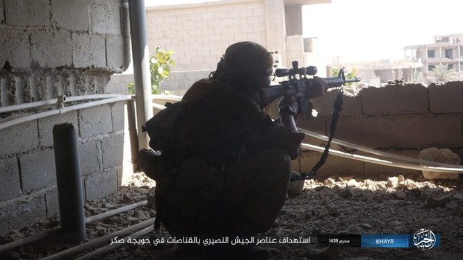 Quân Syria và IS tử chiến đẫm máu trên đảo lửa tại Deir Ezzor (video) ảnh 3