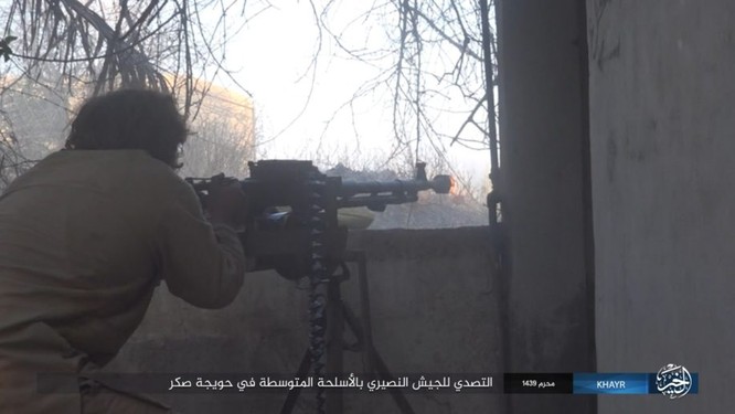 Quân Syria và IS tử chiến đẫm máu trên đảo lửa tại Deir Ezzor (video) ảnh 7