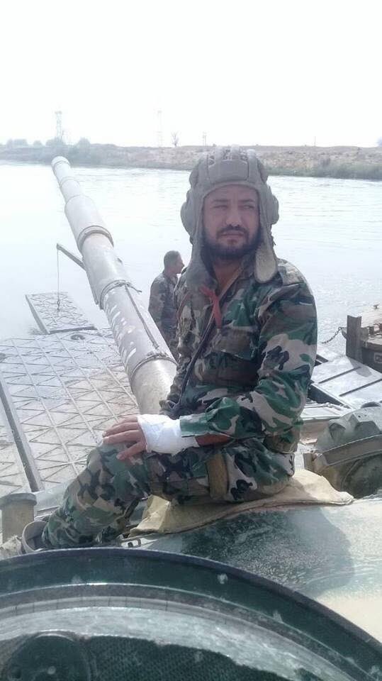 Photos: Syrian Arab Army 4th Armoured Division Crossing Euphrates Photos: Syrian Arab Army 4th Armoured Division Crossing Euphrates