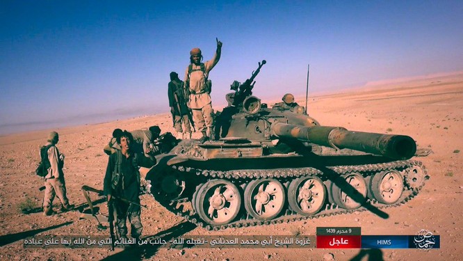 IS dồn quân thiện chiến, xe tăng quyết ăn thua với quân đội Syria ảnh 4