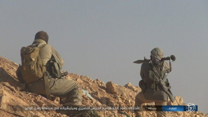 IS khiến quân đội Syria sa lầy tại mặt trận nam Deir Ezzor ảnh 1