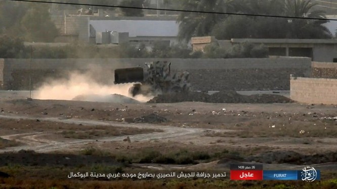 Liên quân Mỹ ngăn chặn quân đội Syria đánh vào sào huyệt IS tại AbuKamal ảnh 6