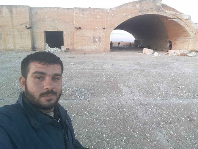 “Hổ Syria” chủ công đập tan phiến quân, chiếm hoàn toàn căn cứ sân bay ở Idlib ảnh 3