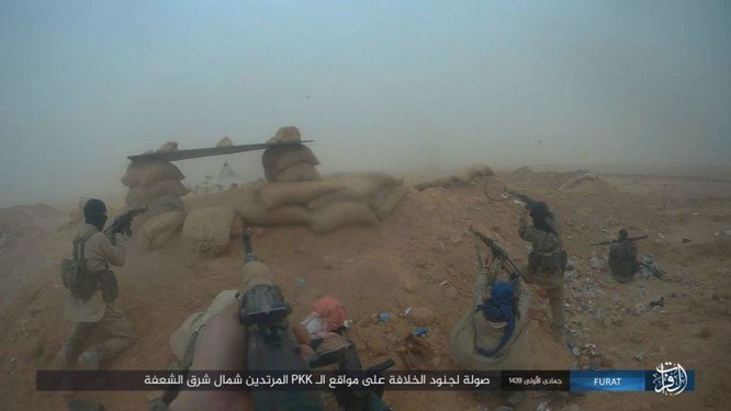 IS giáng đòn khiến người Kurd Syria điên đảo tại Deir Ezzor ảnh 10