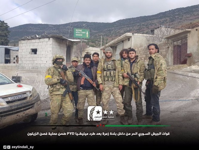  Thổ Nhĩ Kỳ đoạt thị trấn chiến lược, 24 chiến binh Kurd thiệt mạng ảnh 1