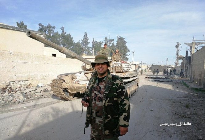 “Hổ Syria” chủ công xung trận chiếm thị trấn trọng yếu, sắp chia cắt Đông Ghouta ảnh 15