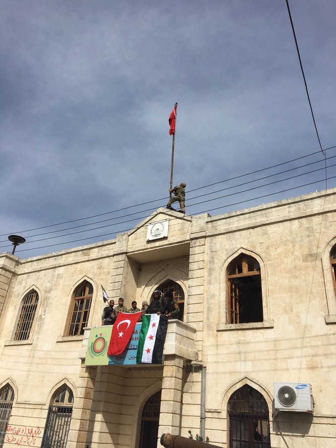 Người Kurd Syria đầu hàng, giao nộp thành phố Afrin cho Thổ Nhĩ Kỳ ảnh 18