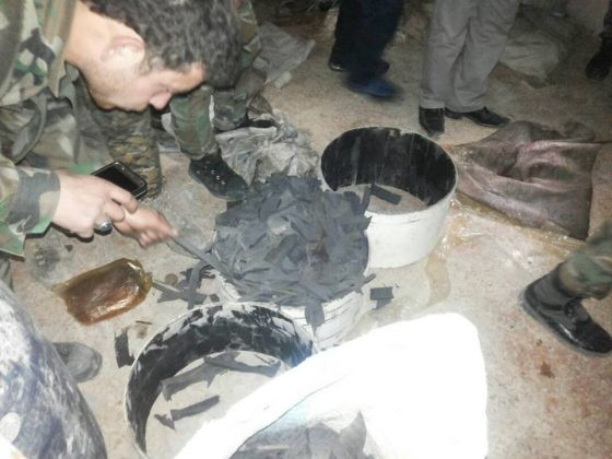 Quân đội Syria chiếm giữ xưởng vũ khí khủng của phe thánh chiến tại tử địa Đông Ghouta ảnh 9
