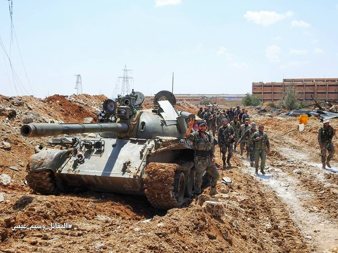 Quân đội Syria tung đòn dữ dội chiếm quận chiến lược nam Damascus ảnh 1