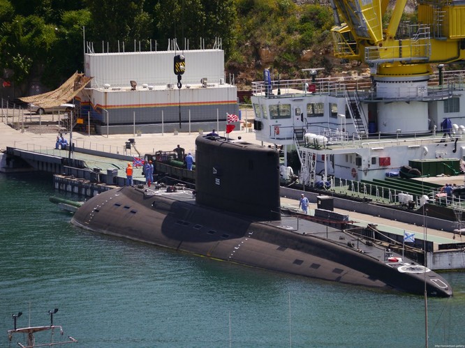 “Hố đen đại dương” Nga được trang bị ngư lôi khủng ảnh 3