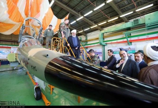Ngạc nhiên Iran trình làng máy bay tiêm kích sản xuất trong nước ảnh 3