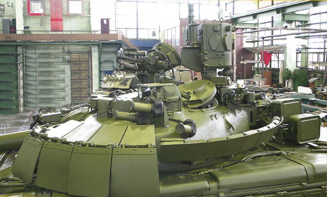 Cỗ máy chiến tranh T-80 (Object 219M) và kì tích "qua mặt" Abrams và Leopards ảnh 4