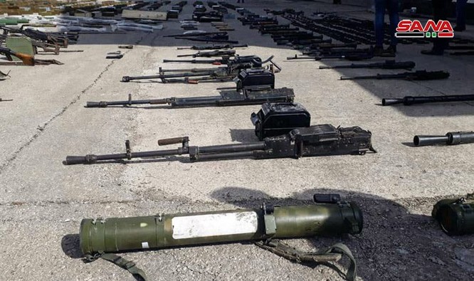 Quân đội Syria lại thu hoạch một kho vũ khí của “nổi dậy” ở miền bắc Homs ảnh 6