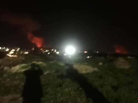Israel bất ngờ không kích ở Hama, 3 binh sĩ Syria bị thương ảnh 1