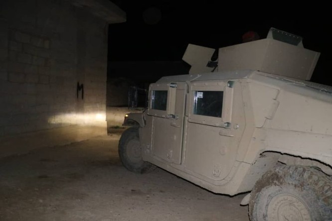 An ninh người Kurd cùng Liên minh quân sự Mỹ truy quét tàn binh IS ở Deir Ezzor ảnh 1