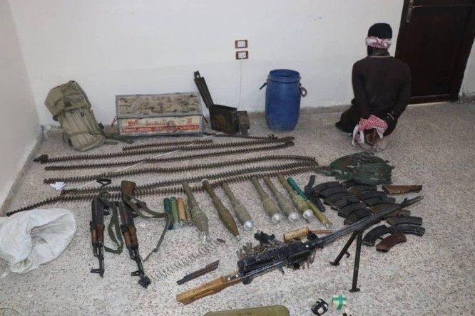 An ninh người Kurd cùng Liên minh quân sự Mỹ truy quét tàn binh IS ở Deir Ezzor ảnh 4