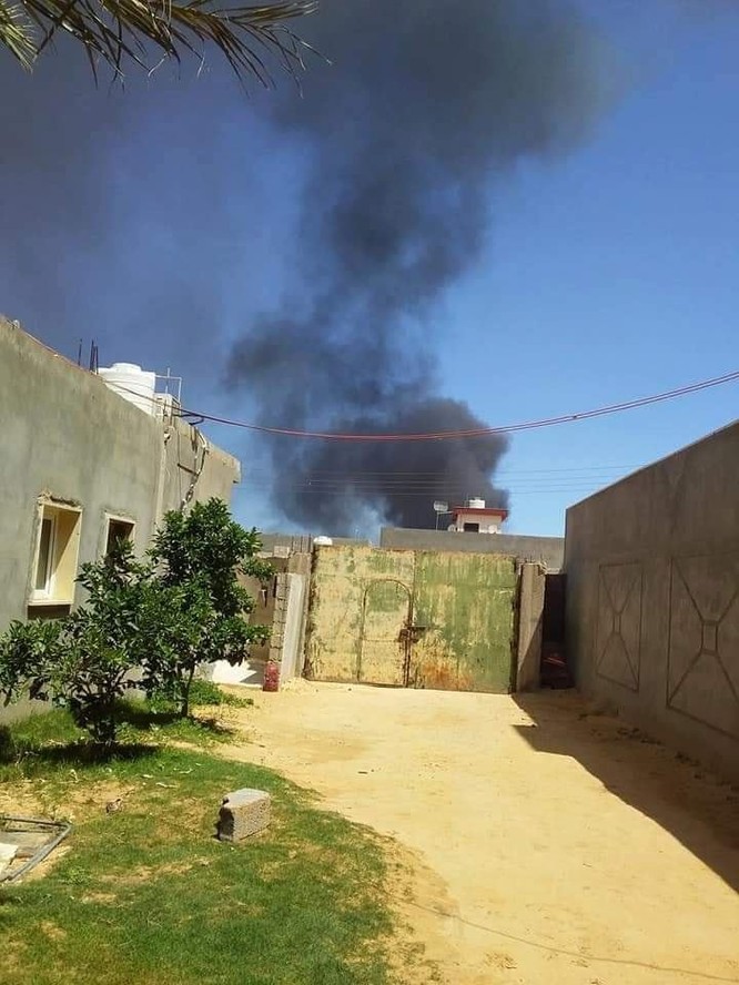 Không quân đồng minh Quân đội quốc gia Libya không kích dữ dội Tripoli ảnh 1