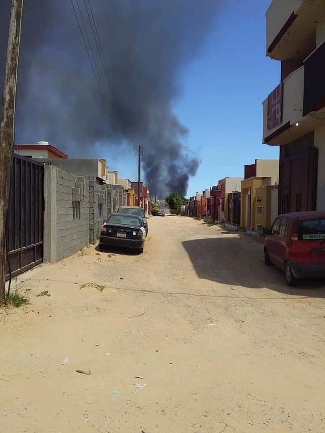 Không quân đồng minh Quân đội quốc gia Libya không kích dữ dội Tripoli ảnh 2