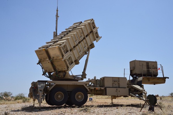 Ả rập Xê út đánh chặn thành công một UAV Houthi bằng tên lửa Mỹ Patriot ảnh 4