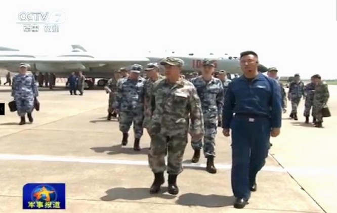 Gần đây, 3 Thượng tướng Trung Quốc do Thượng tướng Phạm Trường Long, Phó Chủ tịch Quân ủy Trung ương Trung Quốc đã thị sát Chiến khu miền Nam và ra chỉ thị 