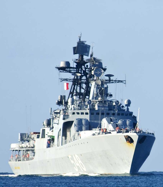Tàu khu trục Admiral Panteleyev lớp Udaloy Hải quân Nga (ảnh tư liệu)