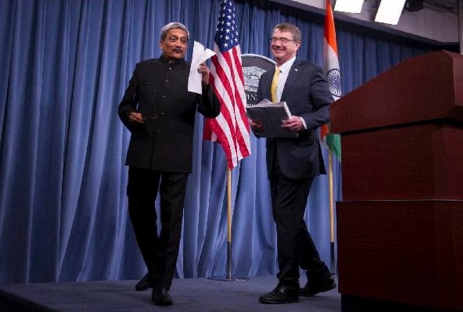 Bộ trưởng Quốc phòng Ấn Độ Manohar Parrikar vừa đến thăm Mỹ