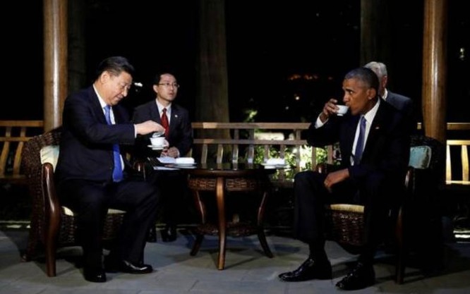 Ngày 3/9/2016, Chủ tịch Trung Quốc Tập Cận Bình và Tổng thống Barack Obama uống trà ở nhà khách Tây Hồ, Hàng Châu, Trung Quốc. Ảnh: Người quan sát, Trung Quốc.