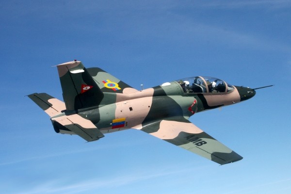 Máy bay huấn luyện K-8 Trung Quốc bán cho Venezuela