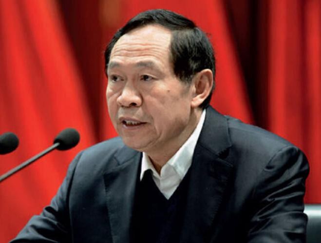 Ngày 16/1/2016, Trần Tuyết Phong, thường vụ tỉnh ủy Hà Nam, bí thư thành ủy Lạc Dương, Trung Quốc bị điều tra. Ảnh: báo Nhân Dân, Trung Quốc.