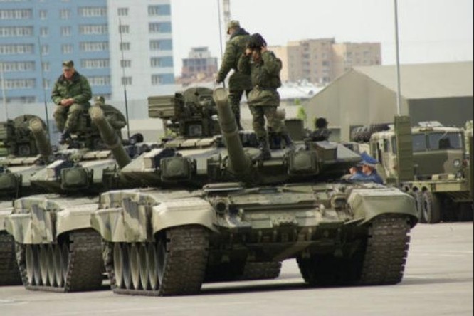 Xe tăng chiến đấu T-90 do Nga chế tạo. Ảnh: Sina