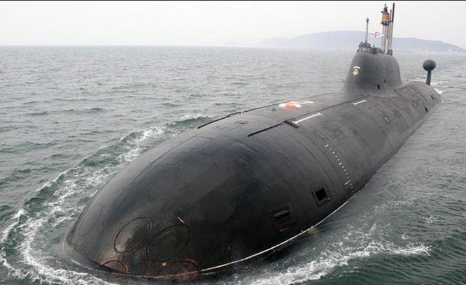 Tàu ngầm hạt nhân tấn công lớp Akula Nga. Ảnh: The Indian Express