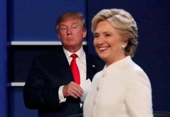 Hai ứng cử viên Tổng thống Mỹ Donald Trump và Hillary Clinton tranh luận. Ảnh: Reuters