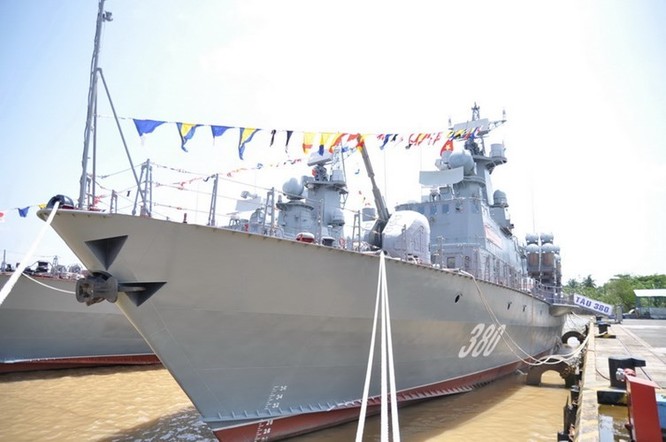 Tàu tên lửa lớp Molniya của Hải quân Việt Nam. Ảnh: Thời báo Hoàn Cầu