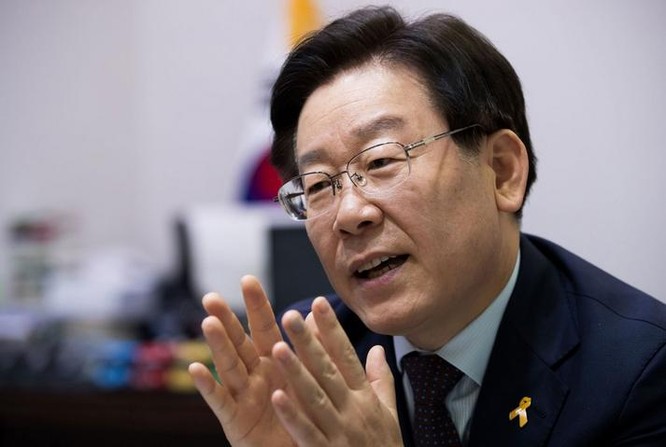 Ông Lee Jae-myung, Thị trưởng thành phố Seongnam, Hàn Quốc. Ảnh: Stars and Stripes