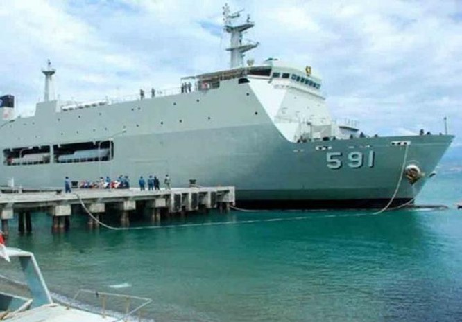 Tàu vận tải chiến lược đầu tiên mang tên BRP Tarlac do Indonesia chế tạo cho Philippines, hạ thủy ngày 17 tháng 1 năm 2016, được Philippines tiếp nhận vào tháng 5 năm 2016. Ảnh: Sina