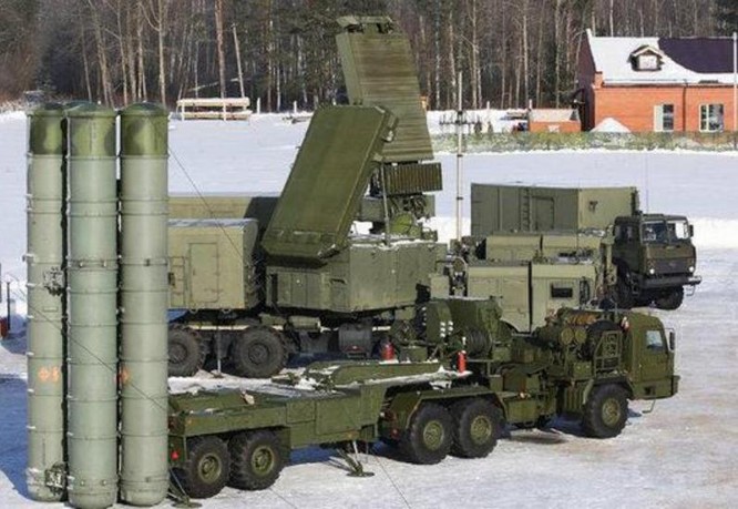 Hệ thống tên lửa phòng không tiên tiến S-400 Nga. Ảnh: Sina
