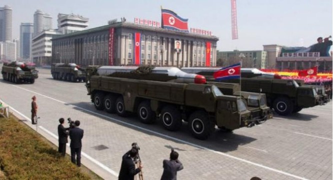 Khối tên lửa chiến thuật tham gia lễ duyệt binh của Triều Tiên (ảnh tư liệu)