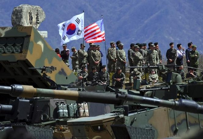 Quân đội Mỹ và Hàn Quốc tiến hành tập trận chung Foal Eagle 2017. Ảnh: AFP